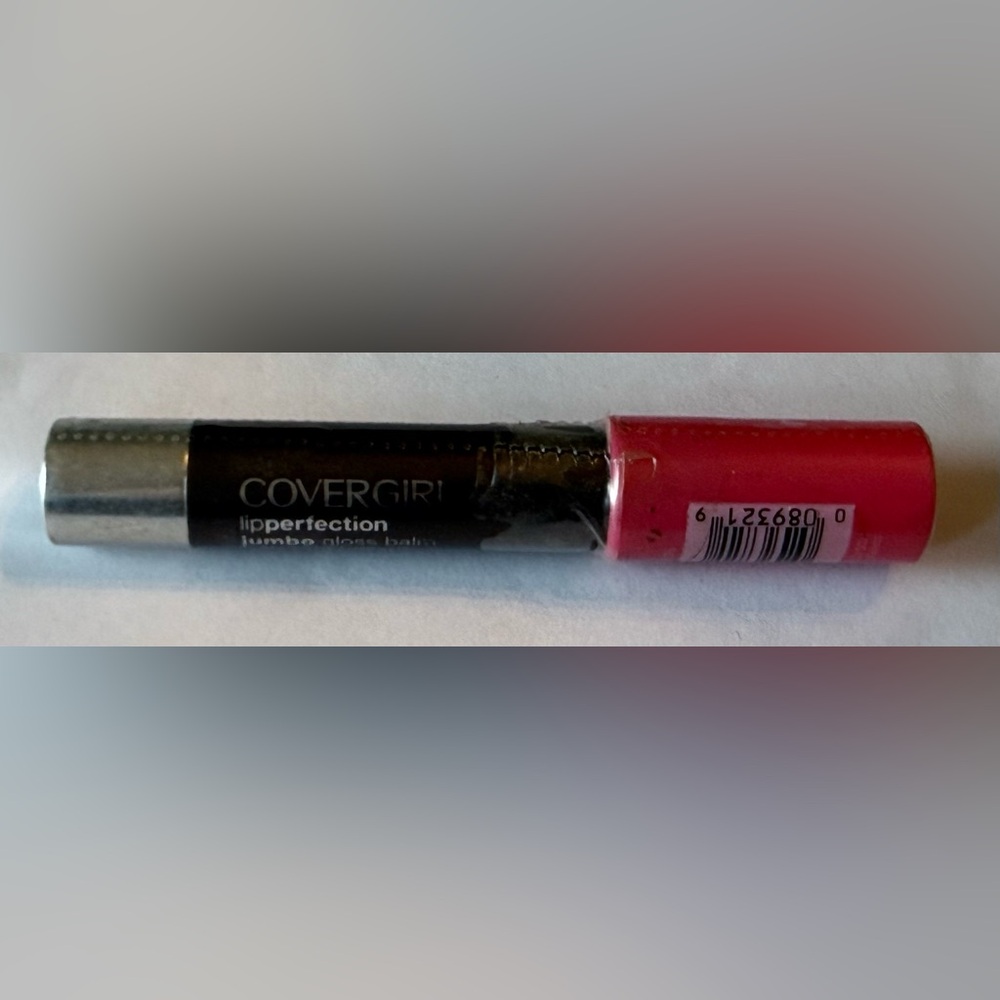 Covergirl Lip Perfection Jumbo Gloss Balm in the shade 217, Frosted Cherry Twist
